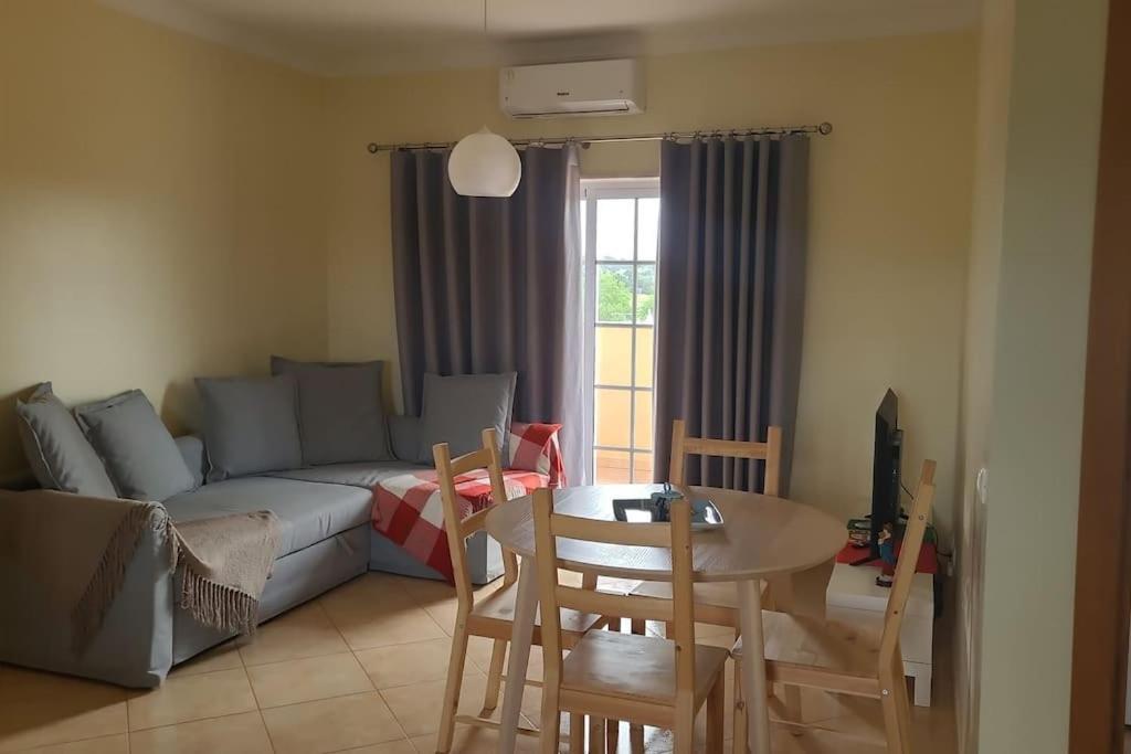 Stela ' S Guest House Loule Exterior photo